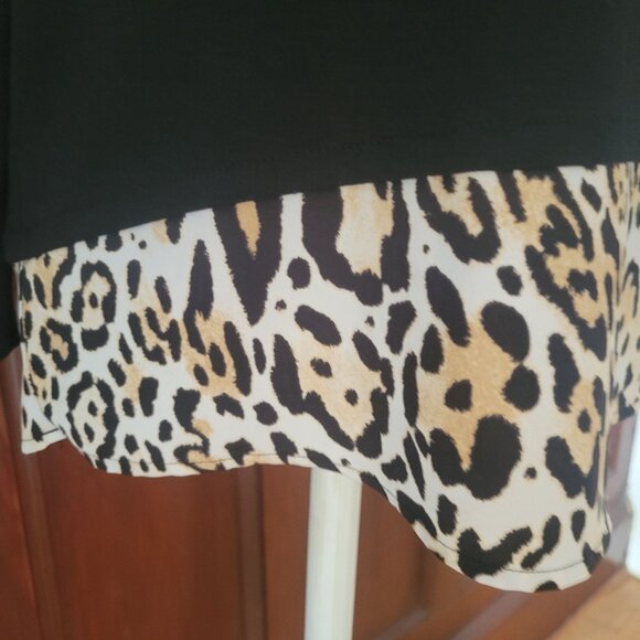 Chicos Black Long Sleeve Top With Leopard Print Layered Hem Womens Size S - Picture 3 of 4